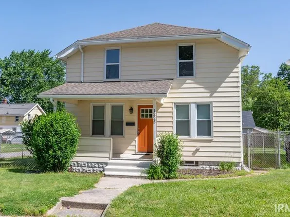 1225 W Indiana Ave, South Bend, IN 46613