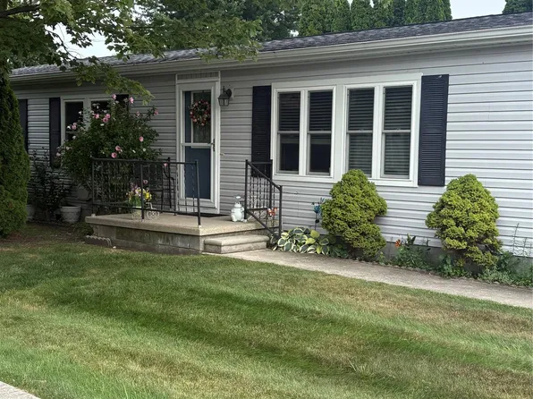 4333 24th Ave Lot 107, Fort Gratiot, MI 48059