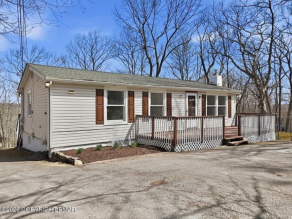 2nd image of 1037 Alpine Dr