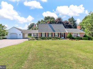 2470 Freysville Rd, Red Lion, PA 17356