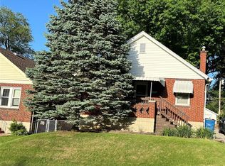 3526 Charlack Ave, Saint Louis, MO