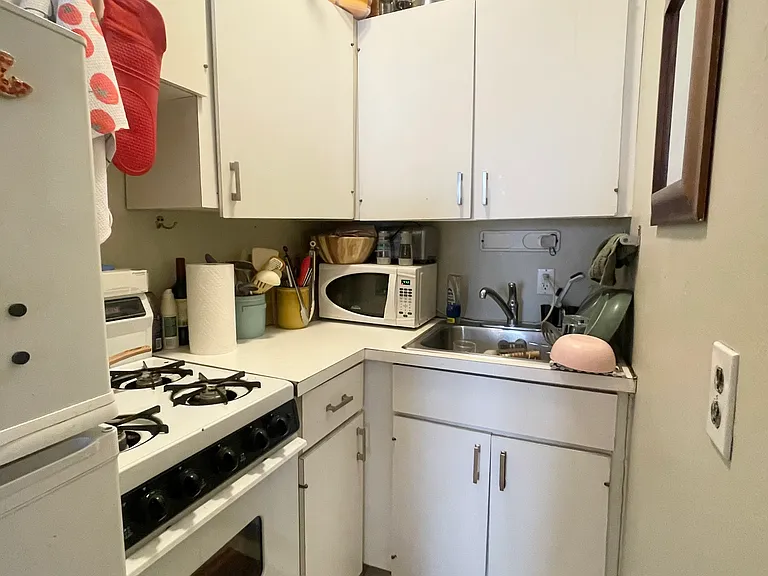35 Anderson St #3 — Photo 8