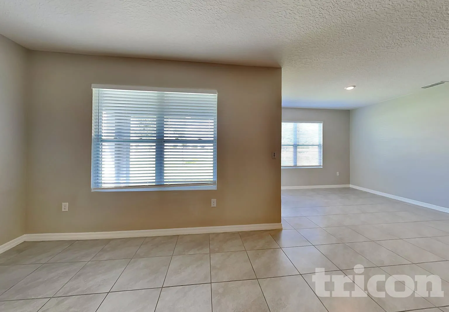 433 Noble Avenue Davenport FL — Photo 3
