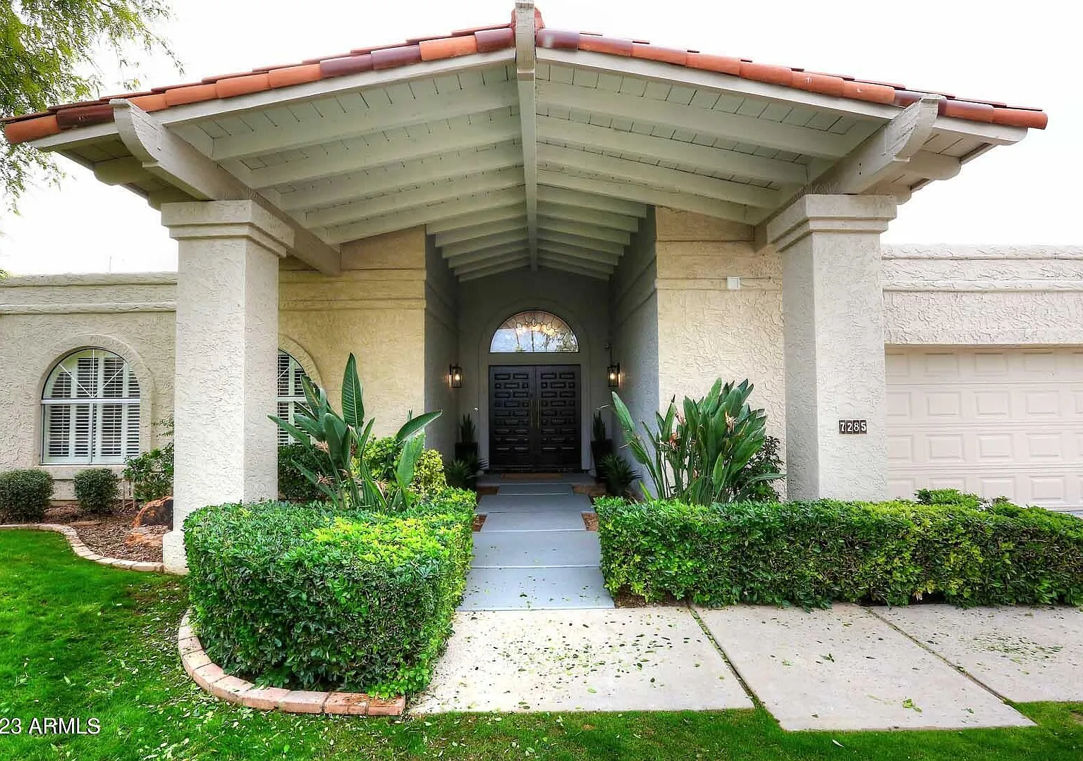 3 bed, 2.5 bath, 2586 sqft, $7,500 — Photo 4
