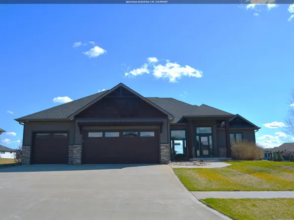 6720 Prairie View Ct, Sioux City, IA 51106