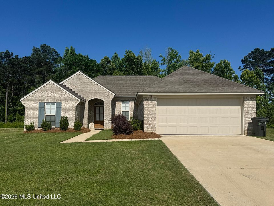 1st image of 102 Rotherfield Pl