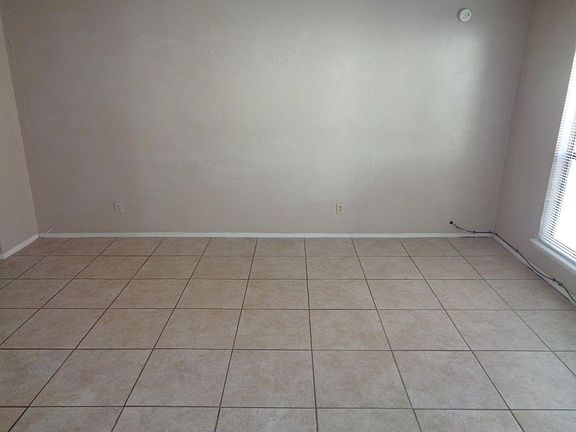 2nd image of 1710 Calle Paz Pl
