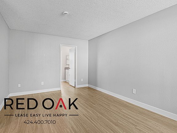 4th image of 13325 1/3 Heacock Ave #18