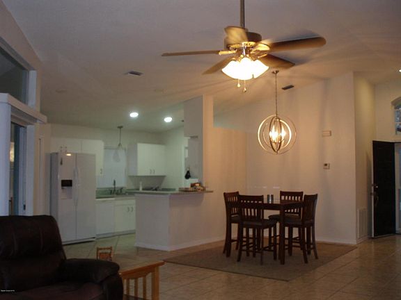 5th image of 8029 Bracken Ln