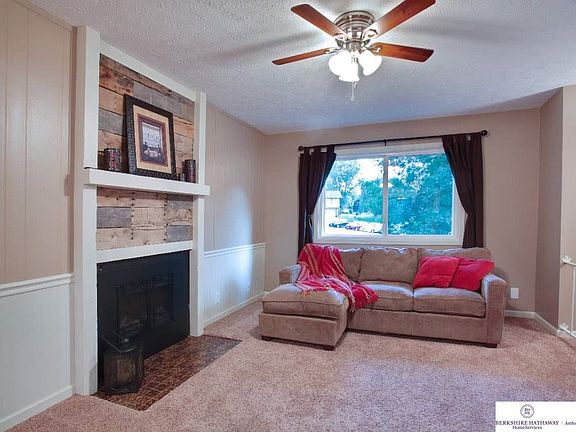 5th image of 8405 S 139th Cir