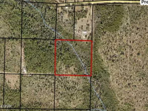 27 One N 12w Named Rd, Fountain, FL 32438