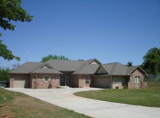 8650 Payton Ln, Newalla, OK 74857