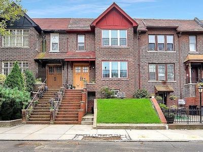 72 73rd St, Brooklyn, NY, 11209