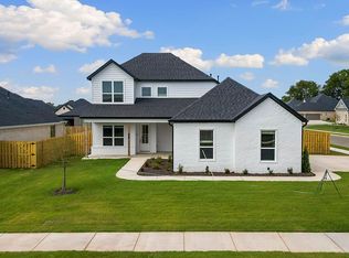 1914 Ferguson St, Pea Ridge, AR 72751