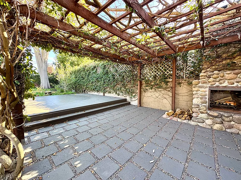 3306 Gibson Pl — Photo 10