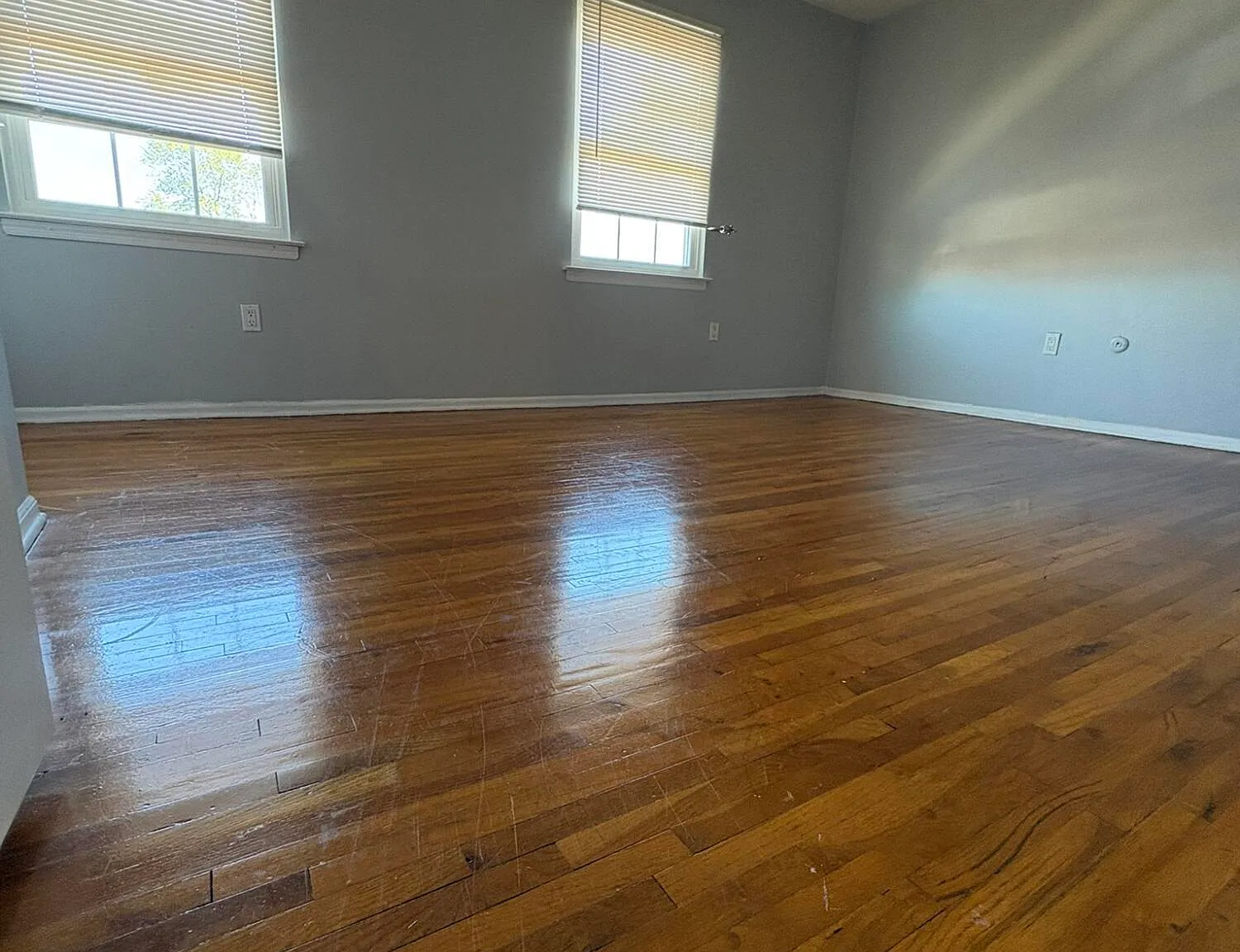 49 Village Green Way — Photo 3