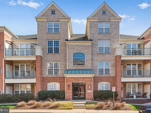 12160 Abington Hall Pl APT 204, Reston, VA 20190