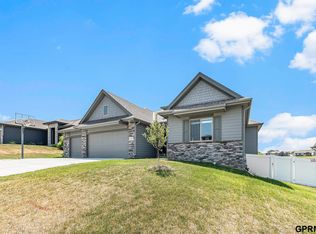 11510 S 111th St, Papillion, NE 68046