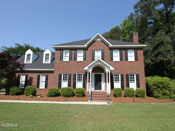 2706 Royal Drive, Winterville, NC 28590