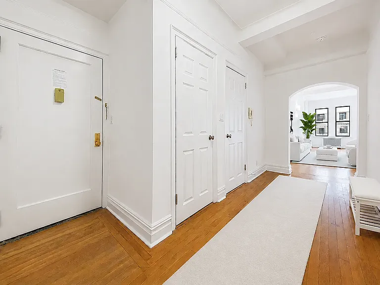 27 W 96th St #5F — Photo 10