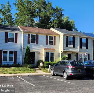 17 Waterview Ct, Marlton, NJ, 08053