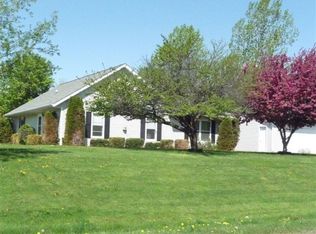 6912 Glenn Ct, Wind Lake, WI