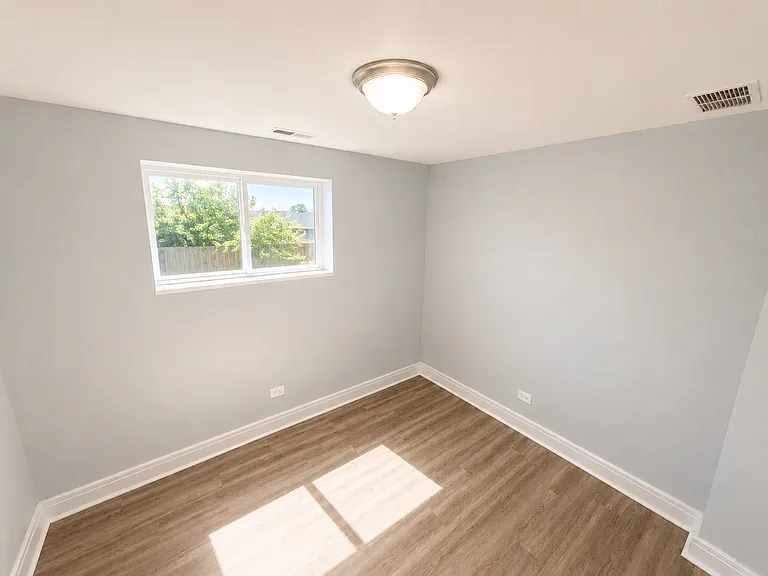3622 W Franklin Blvd #GARDEN — Photo 8