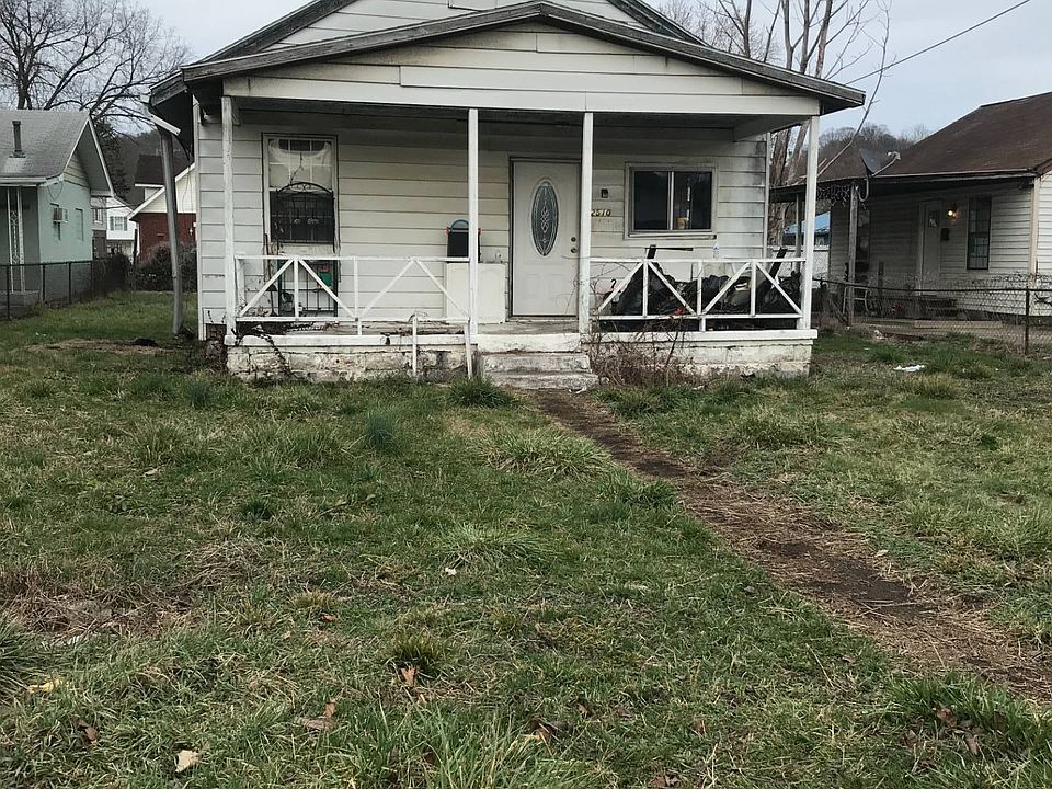 2nd image of 2510 4th Ave