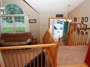 240 Edgewood Dr, Wellsville, KS 66092