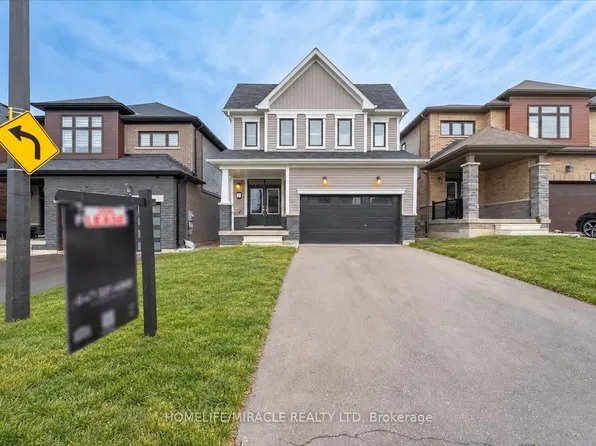 35 Santos Dr, Haldimand County, ON N3W 0H2