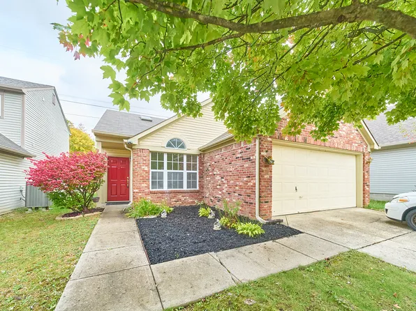 5214 Pin Oak Dr, Indianapolis, IN 46254