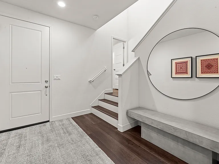 5524 Kenneth Pl — Photo 10