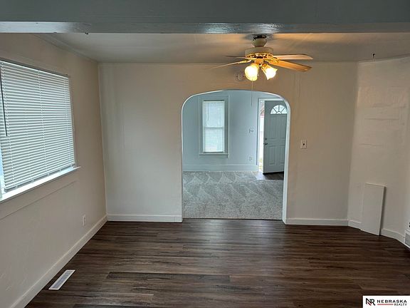 3rd image of 434 S 2nd St