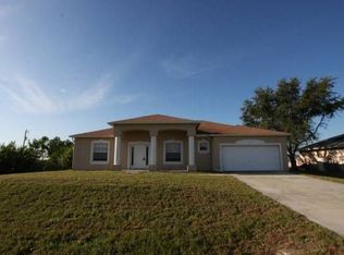 1410 NE 17th St, Cape Coral, FL 33909