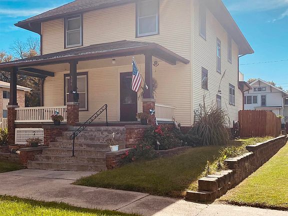 3rd image of 504 E Joy St