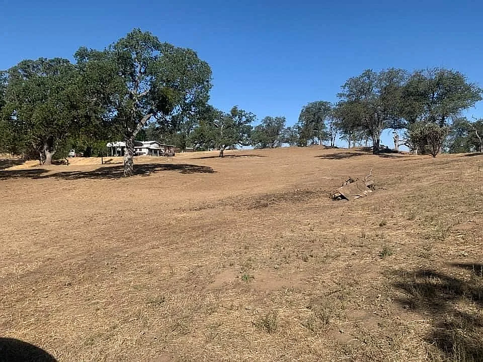 41271 Lilley Mountain Dr photo 1