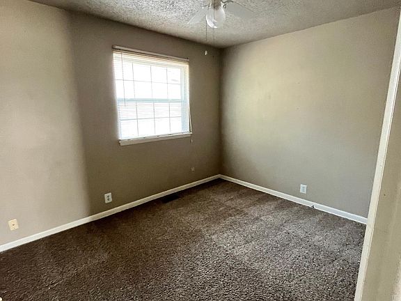 5th image of 321 N Carlsbad St