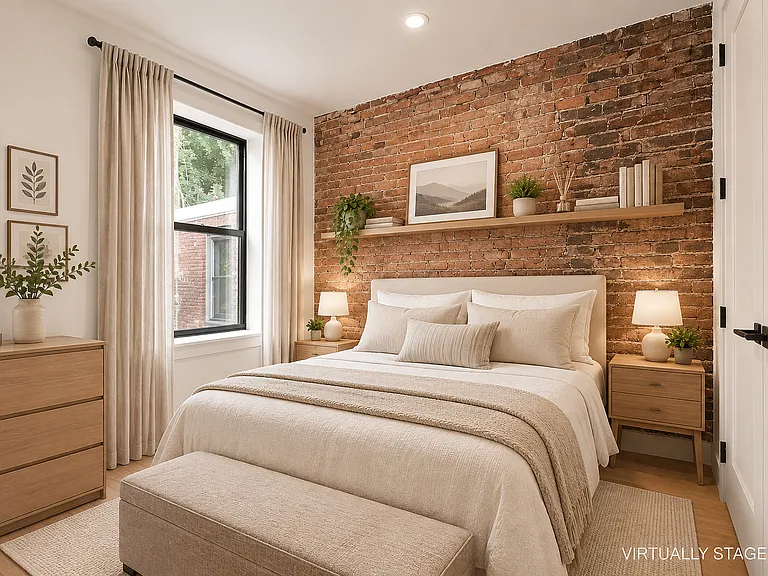 1012 Halsey St #3 — Photo 5