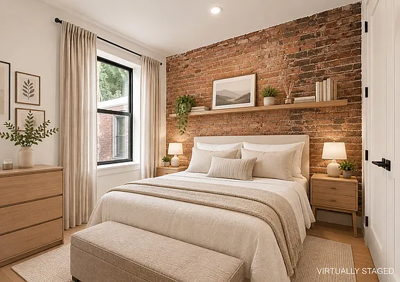 Bedroom, photo 2