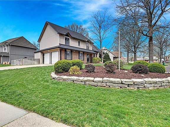 3rd image of 10062 Knox Dr