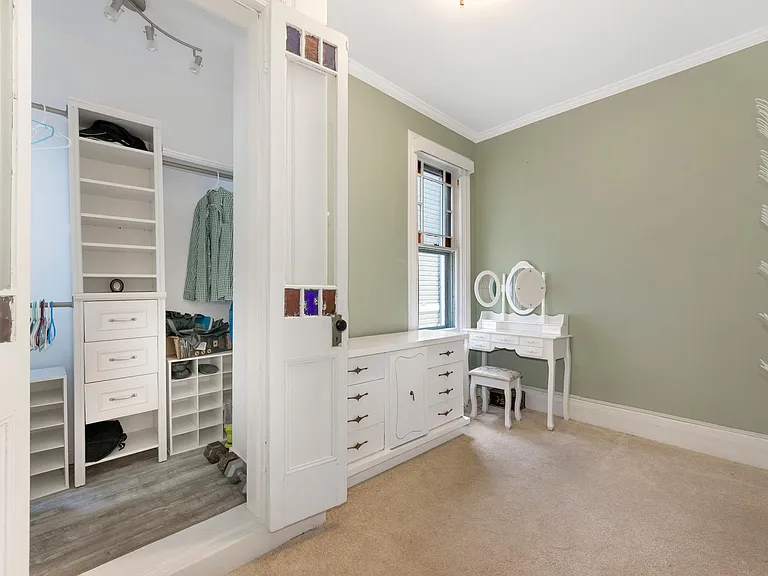 514 Warburton Ave — Photo 7