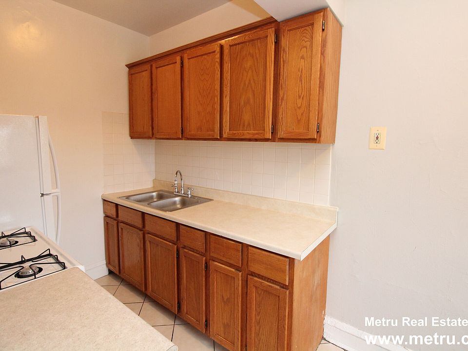 1st image of 1033 W Loyola Ave APT 507