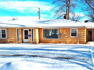 1105 Franklin St, Fort Benton, MT 59442