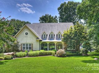 327 Doolie Rd, Mooresville, NC 28117