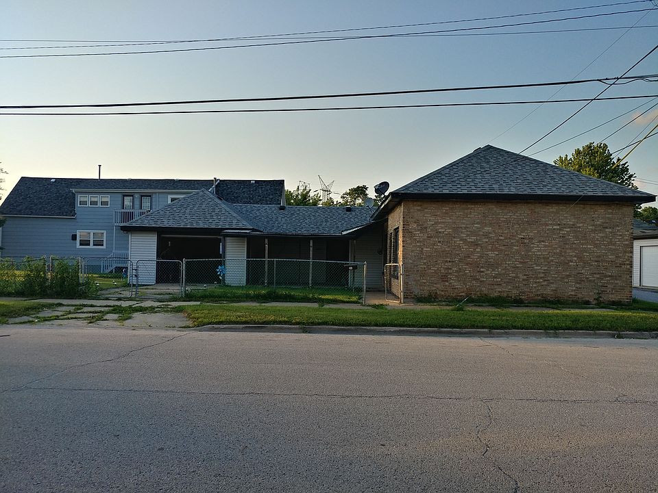 1st image of 14347 Sherman Ave