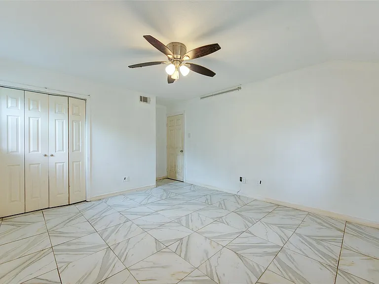 2117 Willow Wisp Dr — Photo 8