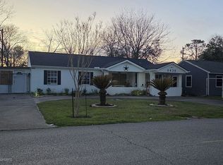 9438 Rosehaven Dr, Houston, TX 77051