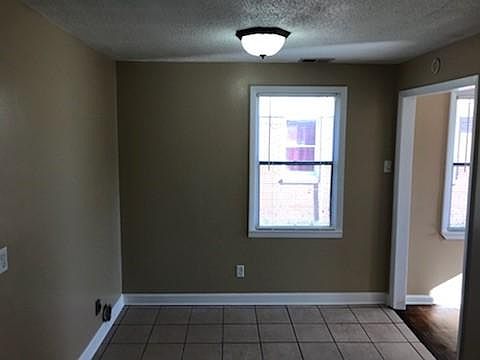 5th image of 4214 Gailwood Ave