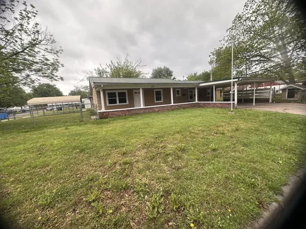 2237 B St NE, Miami, OK 74354