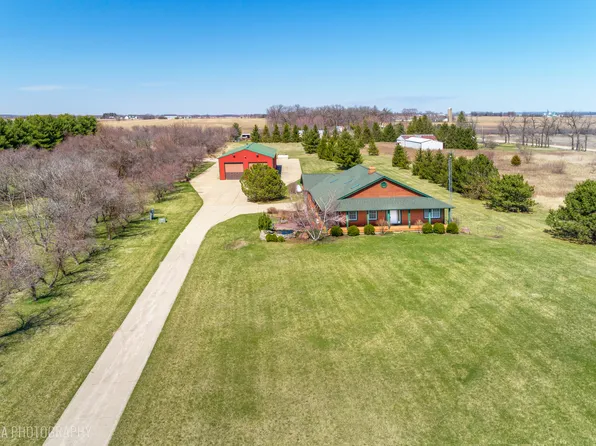 25114 Kishwaukee Valley Rd, Marengo, IL 60152